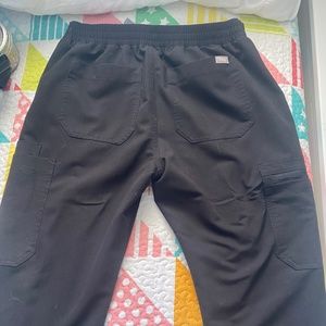 Figs scrubs womens yola skinny petite small, black